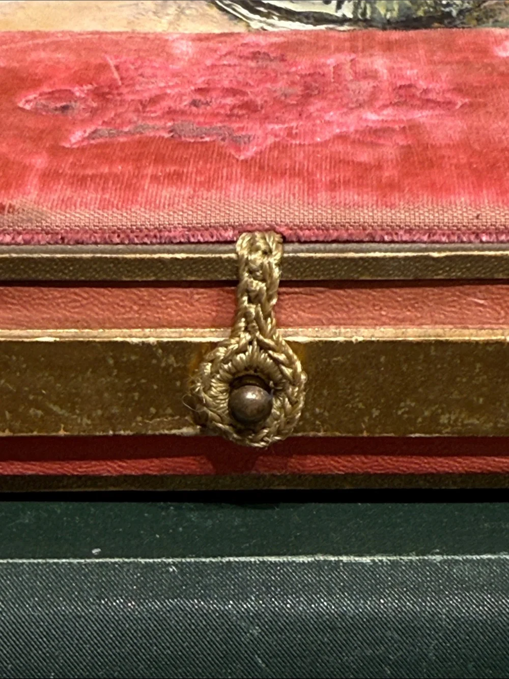 Vintage DuBarry Pink Velvet Jewelry Box with Gold Trim